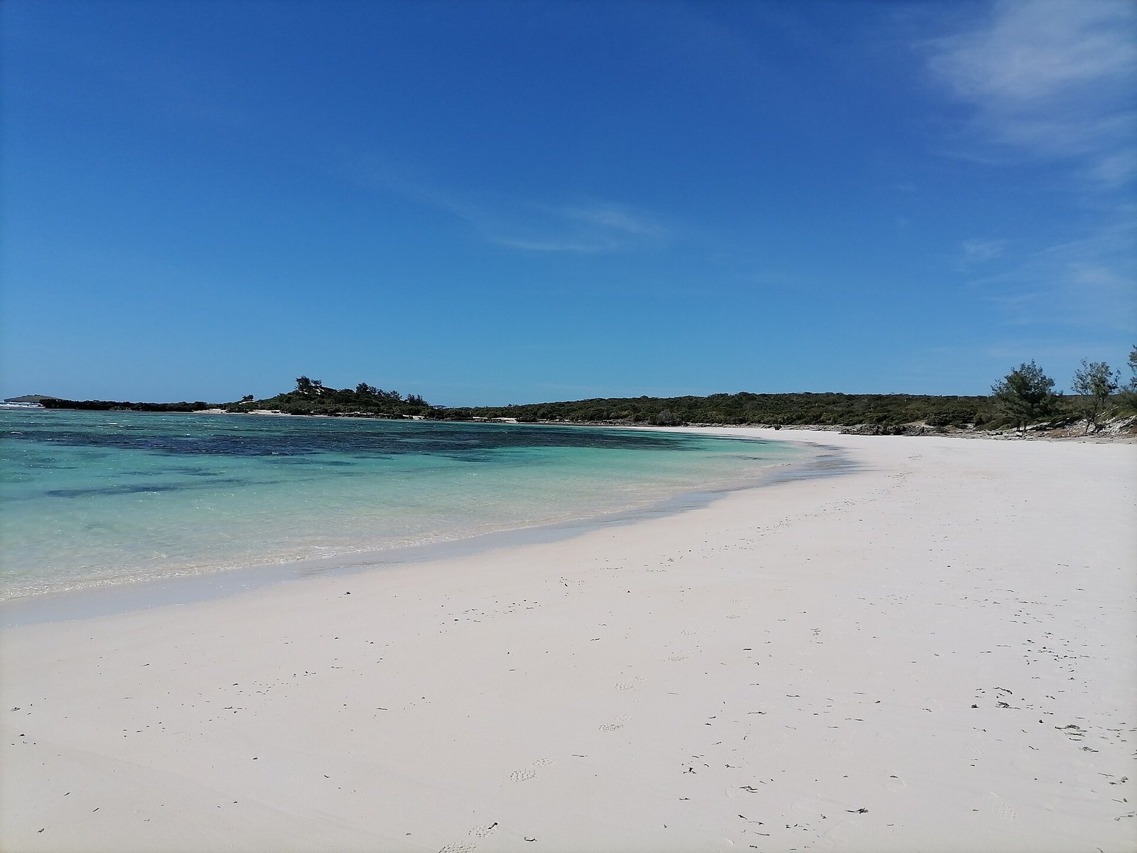A white-sand beach and turquoise water near Ramena