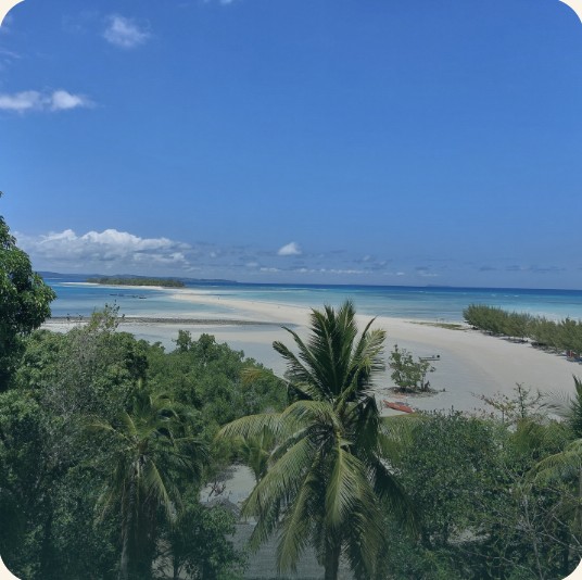 Nosy Iranja sandbar, Madagascar
